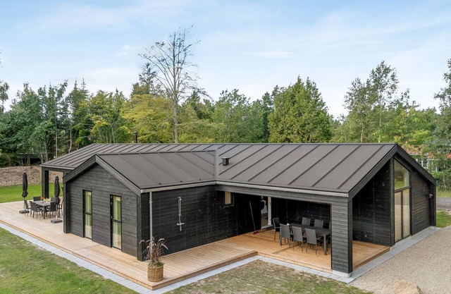 "Zoya" - from the sea by Interhome