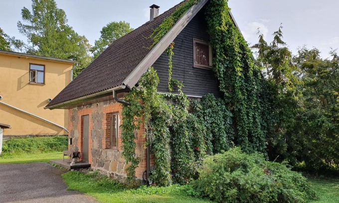 Jogeva County House | Äksi Külalistemaja