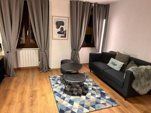 Delle Apartment | Élégant F2 luxueux proche Suisse