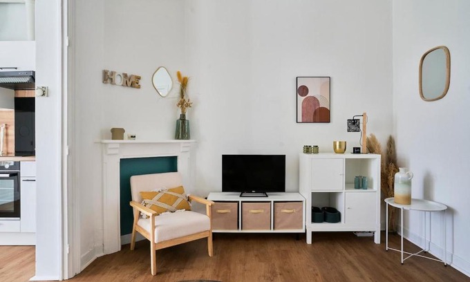 Lambersart Apartment | Élégant T2, charmant,