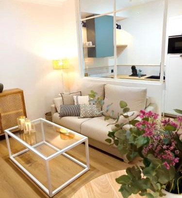 San Francisco-Ribera Apartment | Évoca Home