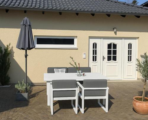 Hirschaid Apartment | Ü Villa Family & Friends Grill Terrasse 4 Räume