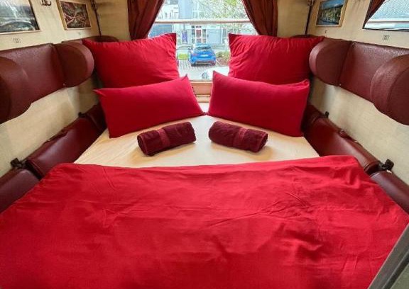 Bogen Apartment | Übernachten im nostalgischen Bahnwaggon
