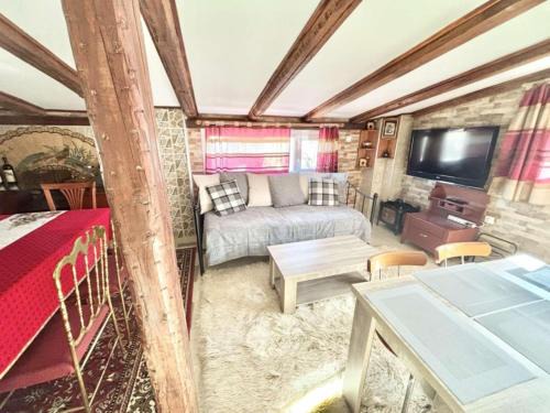 Mavromati Apartment | ΑΡΧΟΝΤΙΚΌ Μουζάκι ΚΑΡΔΙΤΣΑ ΤΡΙΚΑΛΑ