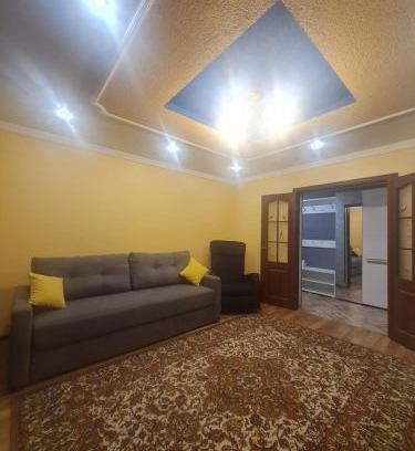 Lutsk Apartment | Апартаменти в Центрі, неподалік ЦУМа