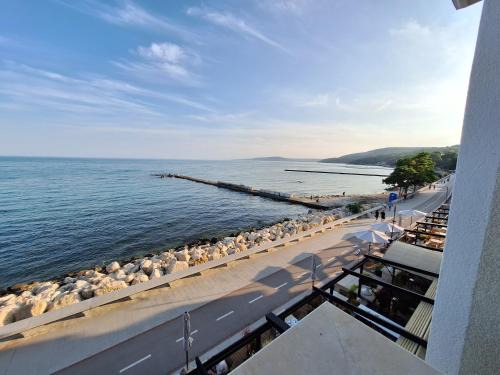 Balchik Apartment | Апартамент с една спалня Maraya 2 комплекс Карпе Дием