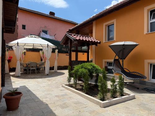 Belogradchik House | Къща за гости Леон