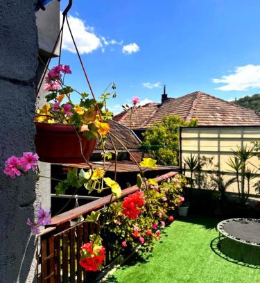 Veliko Tarnovo House | Къща за гости Трапезица с безплатен паркинг двор и веранди