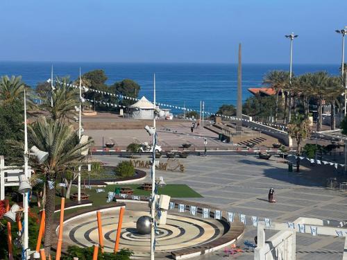 Netanya Apartment | חוויה בכיכר