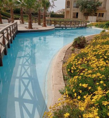 The 5th Settlement Apartment | استون رايذدنس