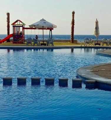 Marsa Matruh Ski Chalet | شاليه d13 غرفتين 2حمام للايجار مصيف بمطروح قرية لونج ايلند "family"