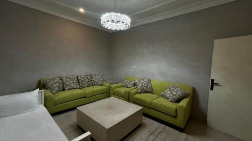 Nairyah Apartment | شقة الزهور