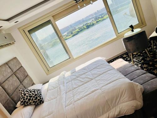 Cairo Apartment | شقة فندقية على النيل مباشر بالمعادى بجوار فندق الهيلتون مباشره