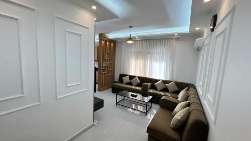 Amman Apartment | شقة مفروشة ثلاث غرف الجاردنز