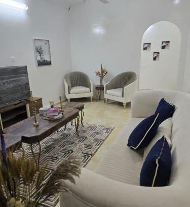 Jizan Apartment | شقة مميزة غرفتين وصالة جيزان - وصول ذاتي