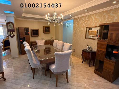 Ash-Sharq Apartment | شقه عائليه سوبر لوكس 401 في وسط الحي الافرنجي في مركز المدينه