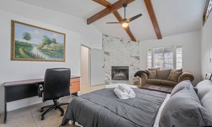 Winnetka House | ৎ୭Bright & Gorgeous Canoga Park Guesthouseৎ୭