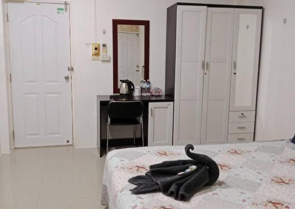 Warin Chamrap Hotel | บุญสุขแมนชั่น