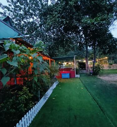 Kaeng Khoi Resort | ลานชมภู พักบ้าน กางเต้นท์ ชะอม แก่งคอย