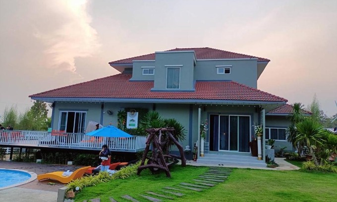 Mae Faek Mai Villa | เลอเบสท์พลูวิลล่าปาร์ตี้เชียงใหม่