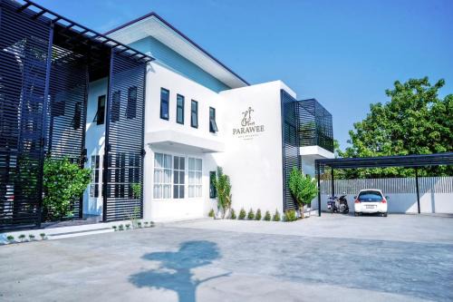 Chiang Rai Hotel | โรงแรม ปารวี บูทีค เชียงราย (Parawee Boutique Hotel)