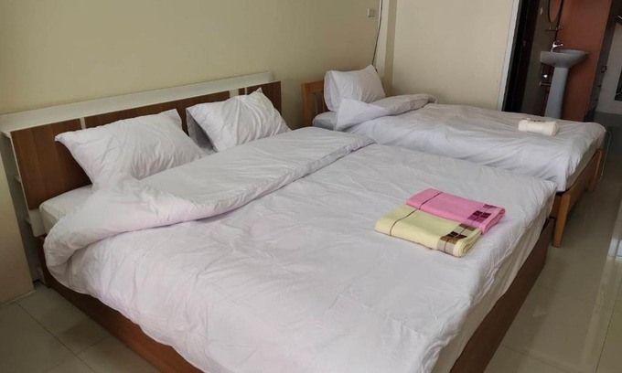 Nai Mueang House | โฮมสเตย์ เมืองไทยฟิตเนส อารีน่า
