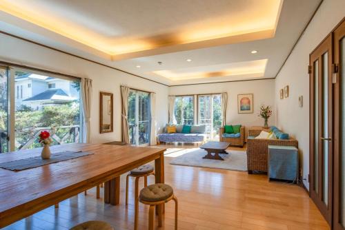 Futo House | 伊豆大室高原ー対話の家ー最大8名BBQ付ーIzu Dialogue House