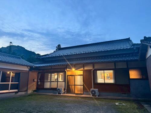 Kitsuki House | 古民家宿りらいふ