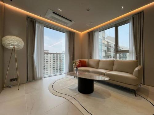 Samseong-dong Apartment | 디뷰더스카이