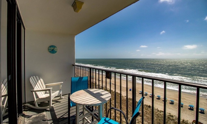 Wilmington Beach Condo | 0910 Gone To The Beach by Atlantic Towers