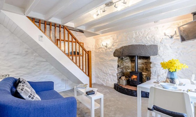 Eglwysbach House | 1 bed in Conwy 81544