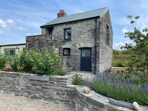 Cilgerran House | 1 bed property in Cardigan 83918