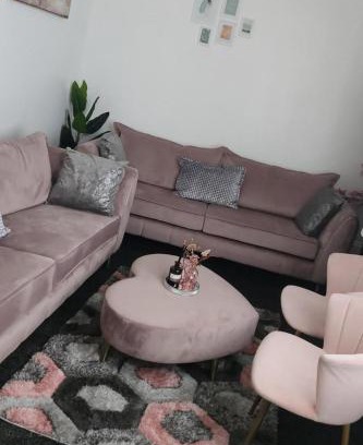 Wolverhampton Apartment | 1 Bed - Sleeps 4 - Wolverhampton City Centre