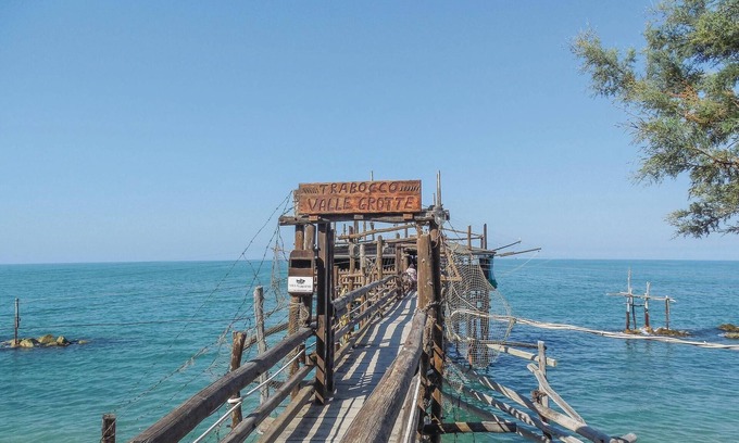 Cologna Spiaggia Apartment | 1 bedroom accommodation in Cologna spiaggia