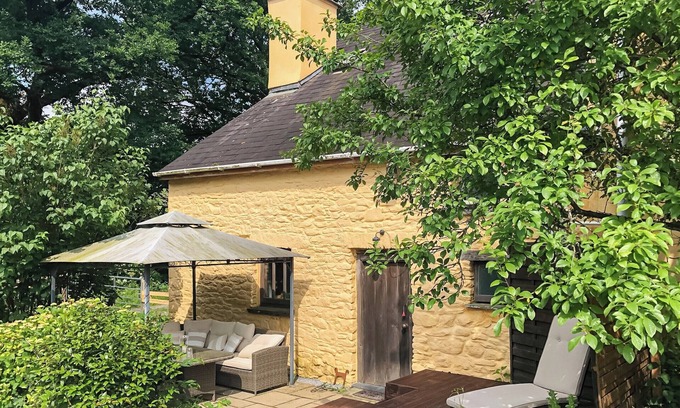 Pont-ar-gothi Cottage | 1 bedroom accommodation in Nantgaredig