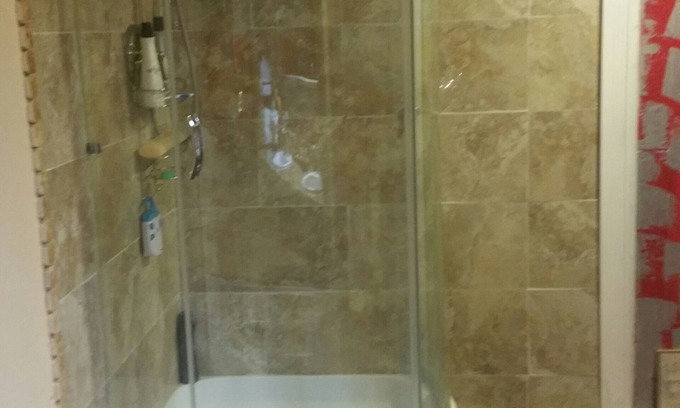 Hampton House | 1 BEDROOM FURNISHED STUDIO WITH NEW LUXURIOUS PILLOW TOP QUEEN SiZE BED