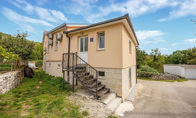 Imotski Apartment | 1 bedroom nice apartment in Imotski