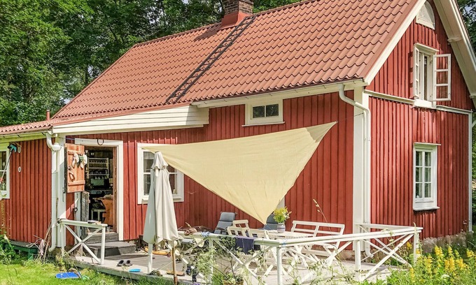 Tingsryd Municipality House | 1 bedroom nice home in Väckelsång