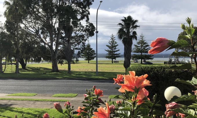 Batehaven Apartment | 1 Commodore Batehaven