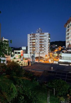 Escola Agricola House | 1 quarto sem ar-condicionado