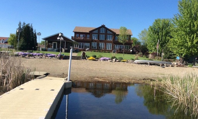 Elysian House | 10 bdrm, 7 bath, cabana, beach, dock, pontoon, games, play ground