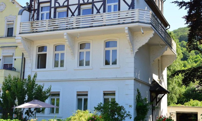 Kamp-Bornhofen Apartment | 100 m² Apartment ∙ 2 bedrooms ∙ 6 guests