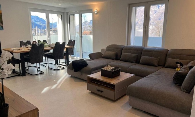 Unterterzen Apartment | 100 m² Apartment ∙ 2 bedrooms ∙ 8 guests