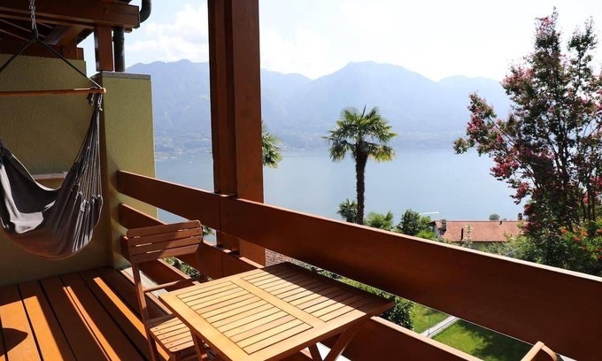 Minusio House | 100 m² House ∙ 2 bedrooms ∙ 4 guests