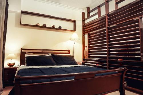 Project 7 Apartment | 1014 West Insula Suites by AYS