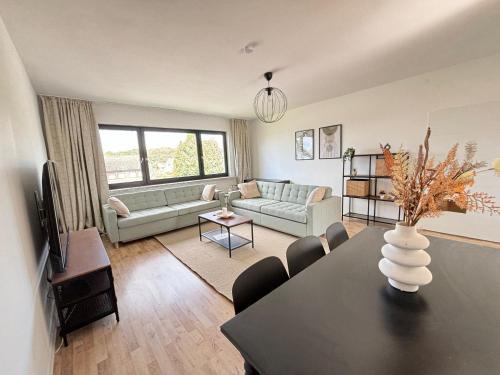 Bomlitz Apartment | 110qm- 4 Rooms - free private parking- free fast WIFI - Kitchen - near Wood- A Part Time Home