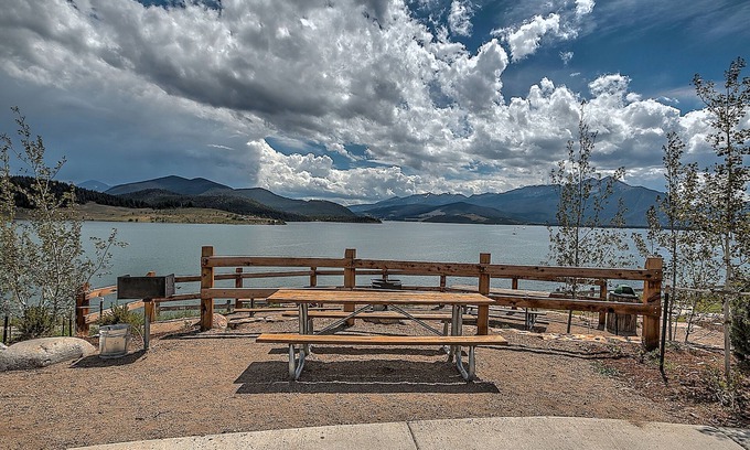 Dillon House | 111 Corinthian Circle Unit H by Summit County Mountain Retreats