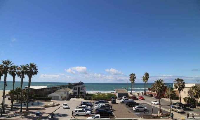 Imperial Beach House | 119 Elm Ave · San Diego Beachfront House 60s to sand, surf, pier
