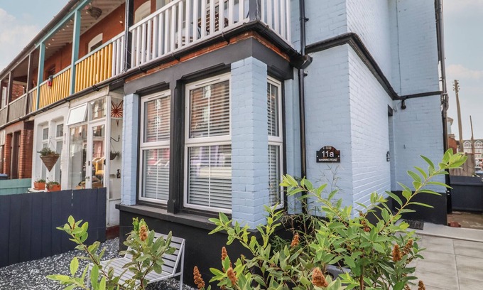 Felixstowe Cottage | 11A MANNING ROAD, pet friendly in Felixstowe, Suffolk