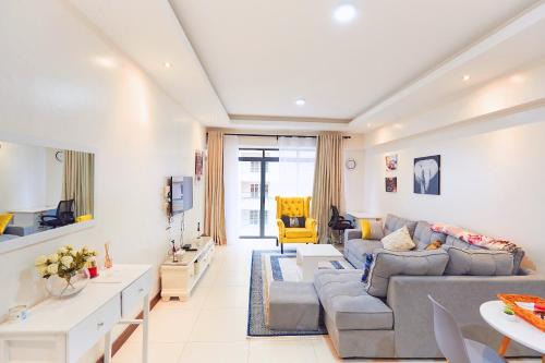 Kilimani Apartment | 12th Flr Luxe Apt Kilimani City View & Pool NBO